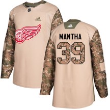 Detroit Red Wings Men's Anthony Mantha Adidas Authentic Camo Veterans Day Practice Jersey